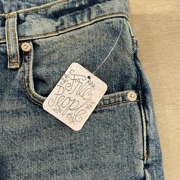 We the free Stella high rise jeans | NWT| size 29 - Picture 3 of 7